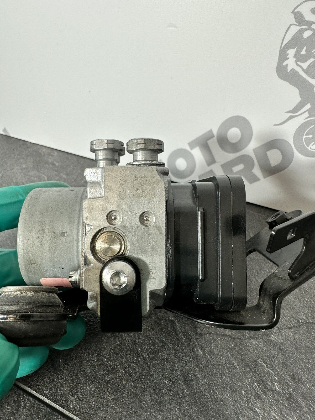 Triumph Trident 660 2022 ABS Pump Module NISSIN 2962 Miles 2021-2024 OEM