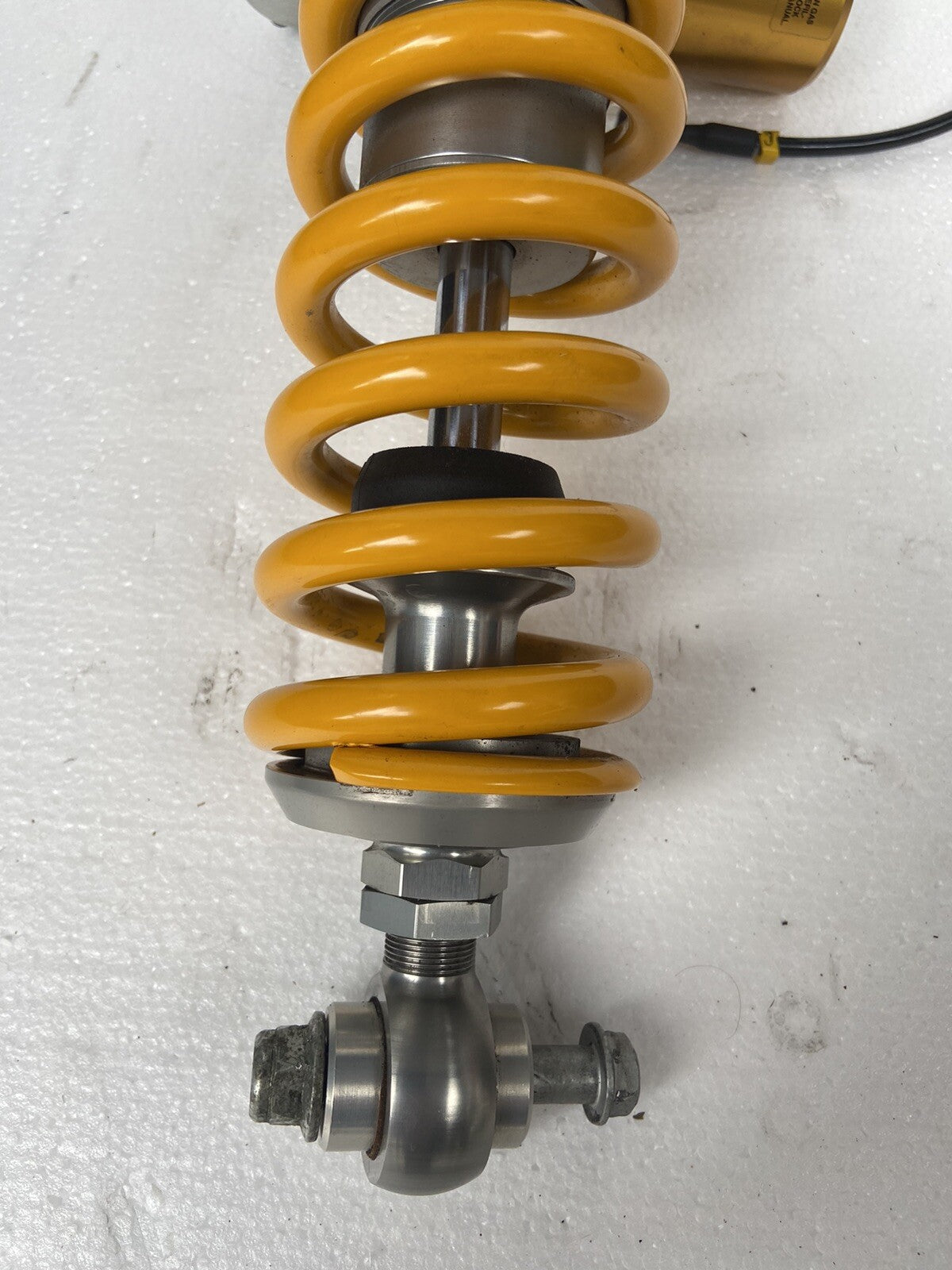 Aprilia Tuono V4 Factory Ohlins TTX rear Shock Ohlins TTX Rear suspension 2020