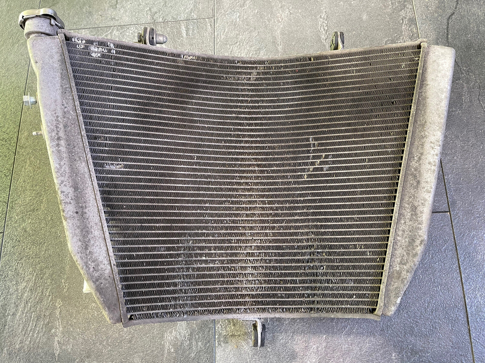 Suzuki GSXR 750 2015 L5 Coolant Radiator & Fan GSXR600 2011-2018 15287 Miles OEM