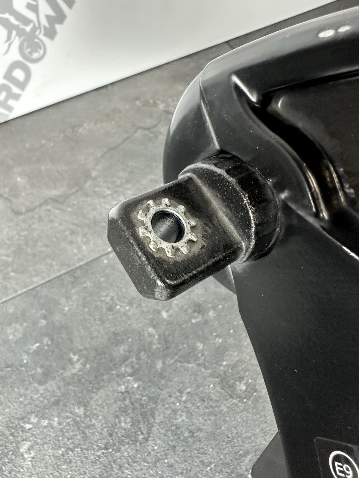 Triumph Street Triple 675 R 2015 Clock Stay Top Bracket 16470m 2013-2016 OEM