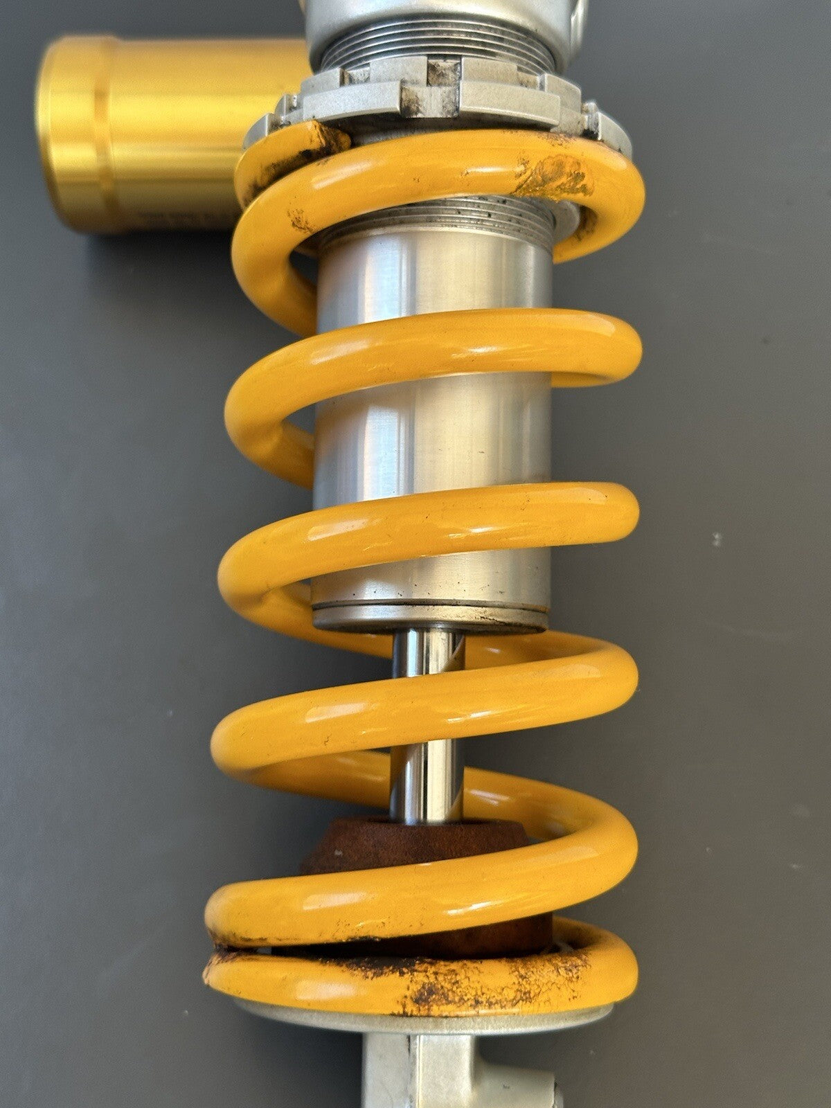 TRIUMPH STREET TRIPLE 765 RS OHLINS REAR SHOCK 2019 - *UK ONLY* 8126m Ohlins