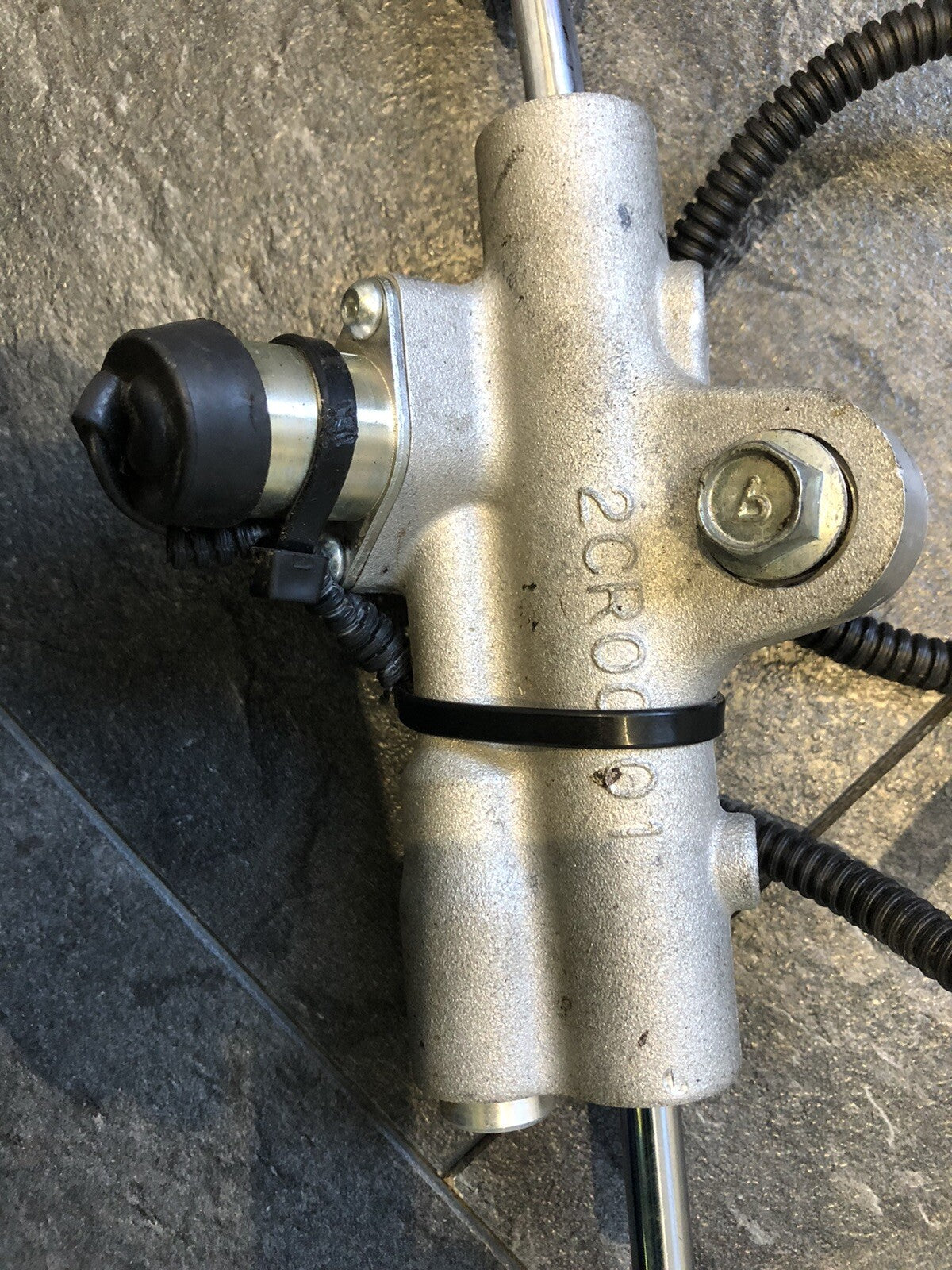 Yamaha MT10 SP 2018 Steering Damper SPARES REPAIRS Only 5800 Miles R1 2CR