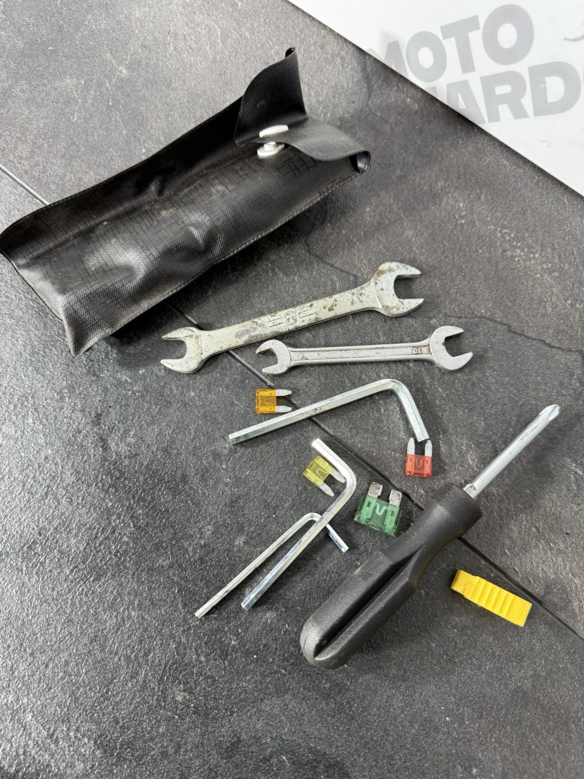 9a464463-3a99-40a3-8f12-0cfe4acdc15d