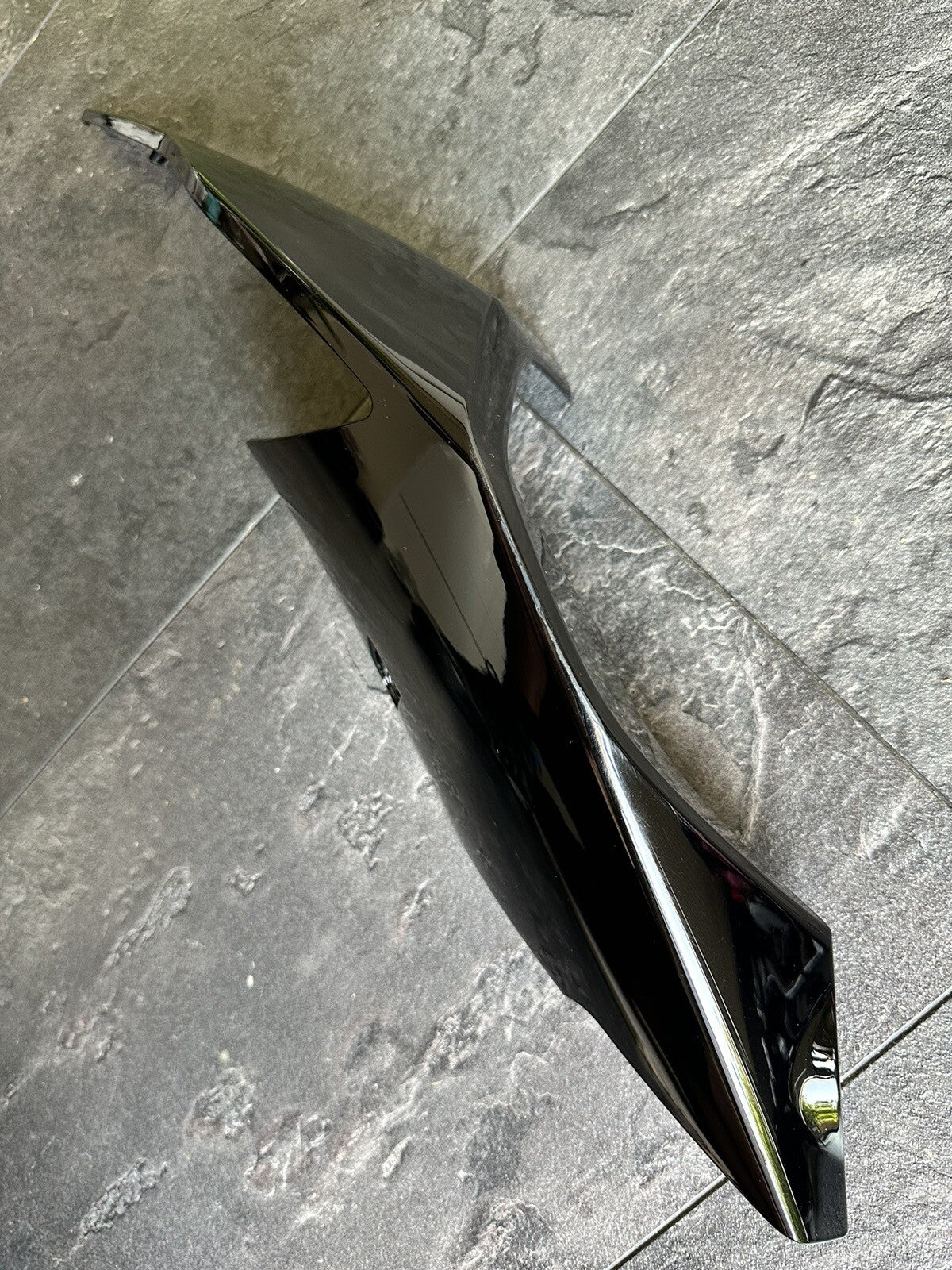 BMW S1000RR 2023 Right Side Seat Fairing Panel 2019-2022 Gen 4 OEM J43386