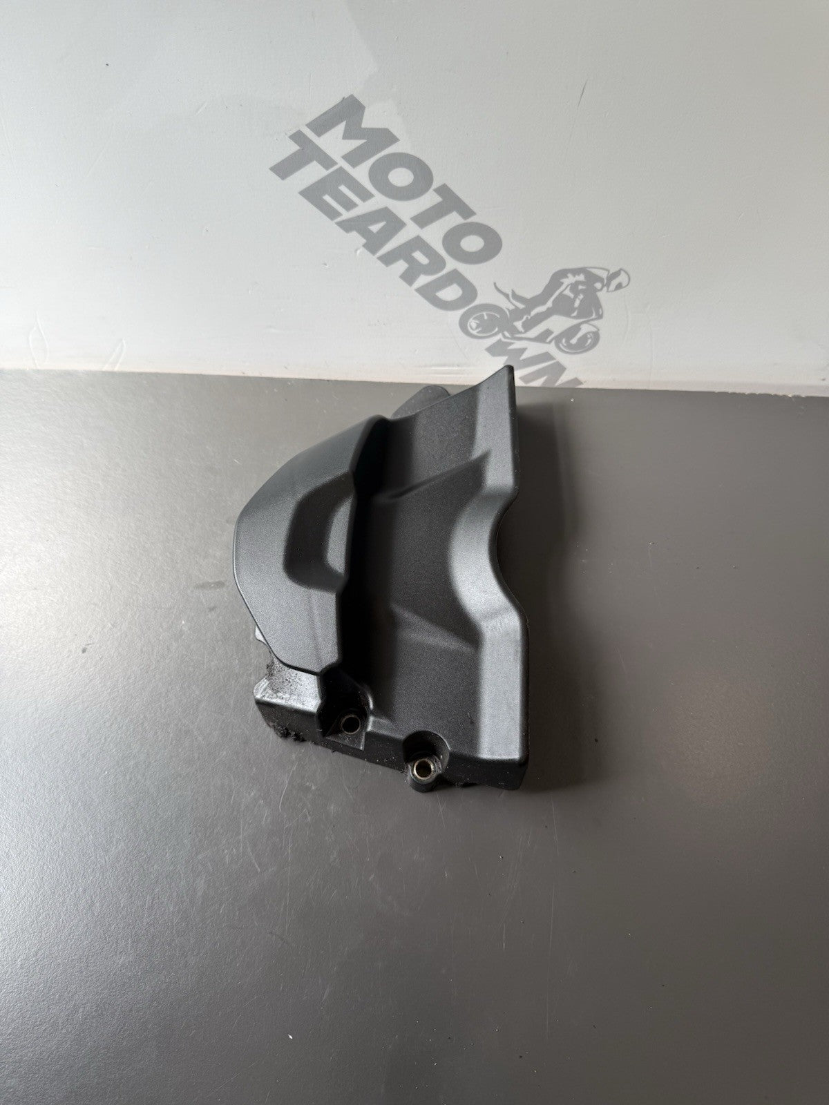 TRIUMPH TRIDENT 660 SPROCKET COVER YEAR 2021-2024 Trident 660 Sprocket Cover