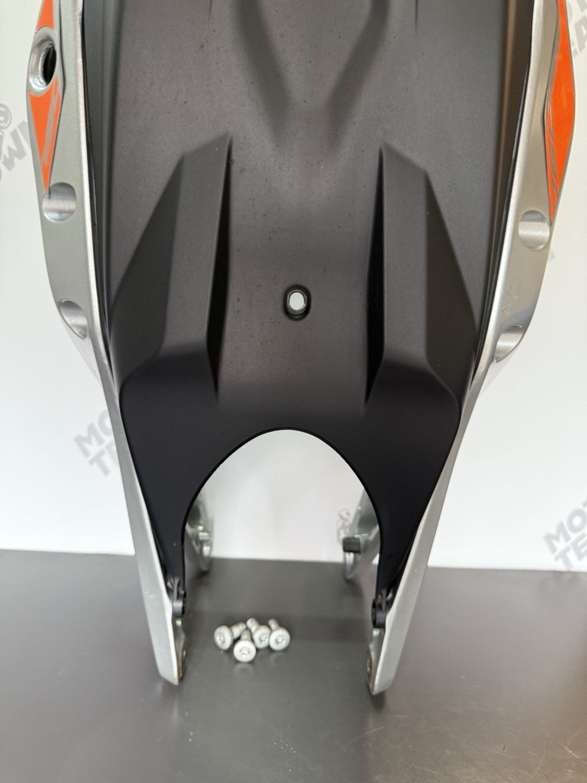 65e9e3c9-8dd3-4d4b-924e-2ae38711f3c5