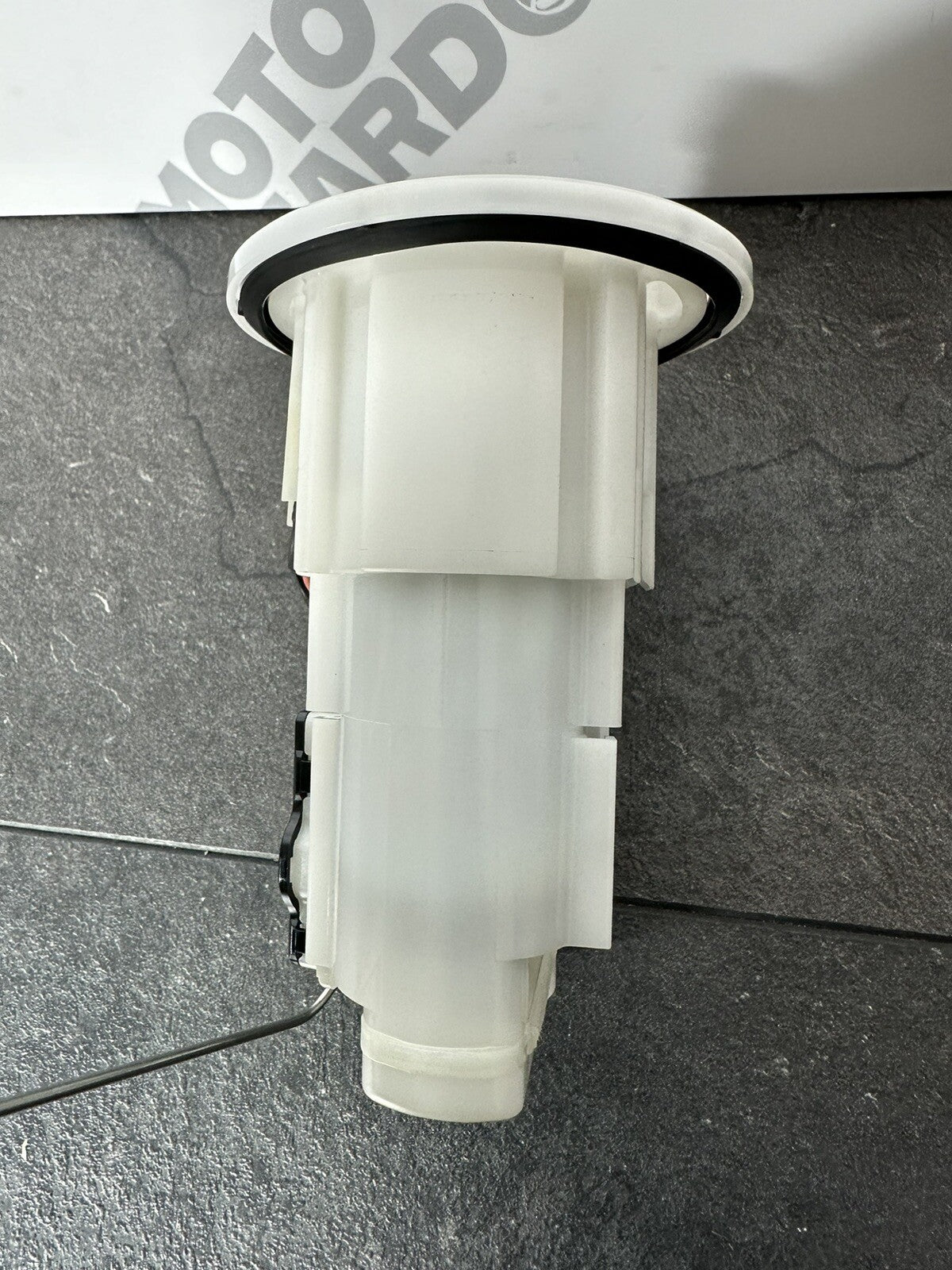 Yamaha R7 690 2024 Fuel Pump Petrol Pump Sender 1784 Miles 2022 2023 OEM UK ONLY
