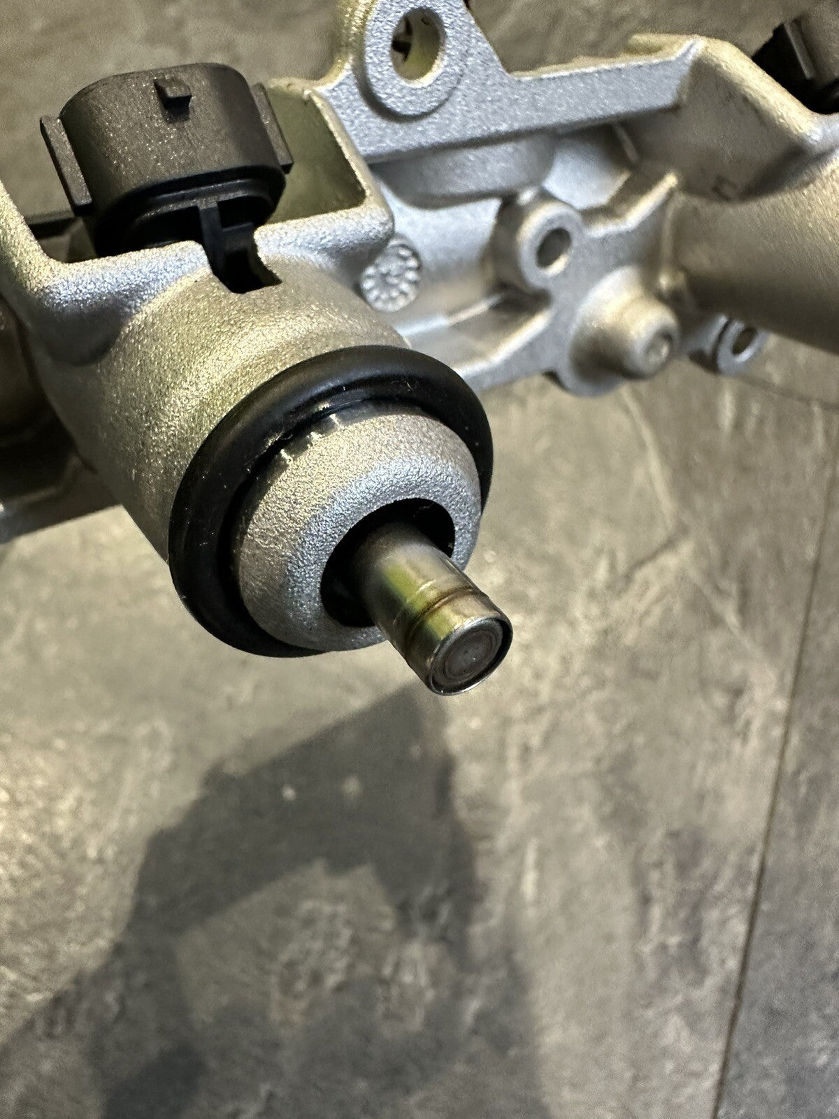 MV AGUSTA Dragster 800 RR LH44 2017 Fuel Injectors Secondary Only 274 Miles OEM