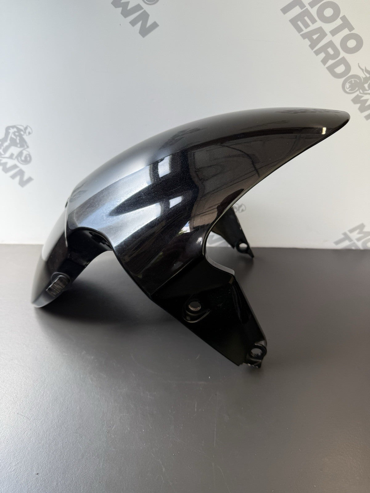TRIUMPH STREET TRIPLE 675R FRONT MUDGUARD FENDER GLOSS BLACK *SEE DESCRIPTION*