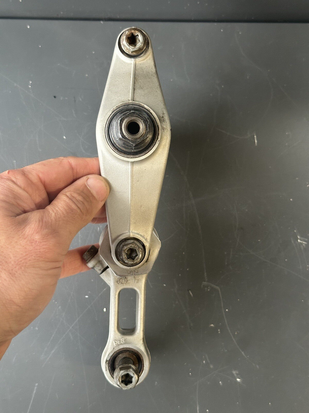 KTM 1190 RC8 rear shock linkage