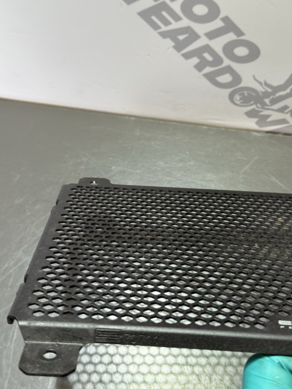 2f52c330-a28c-4de5-8a33-9e38612a8d4c