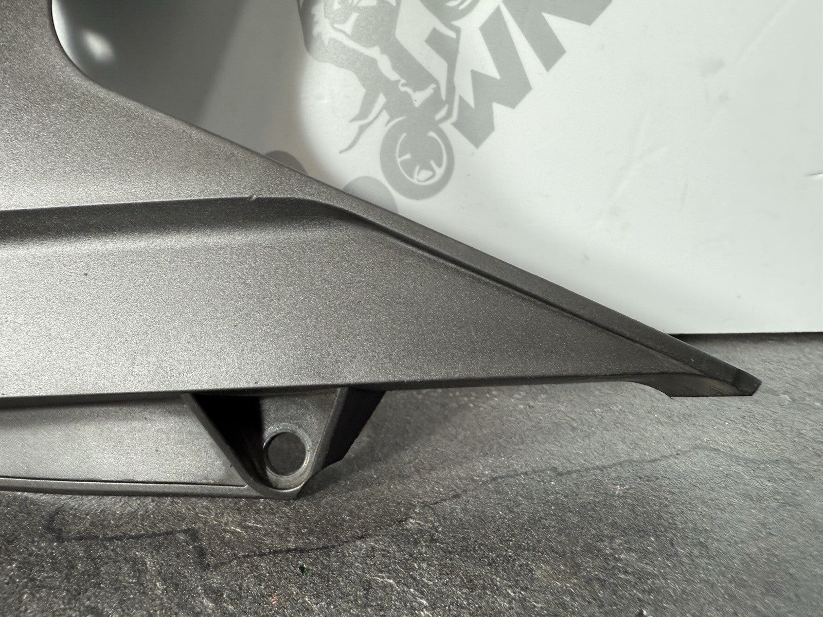 374e87f4-f8a7-4a23-996b-3142cf0c1527