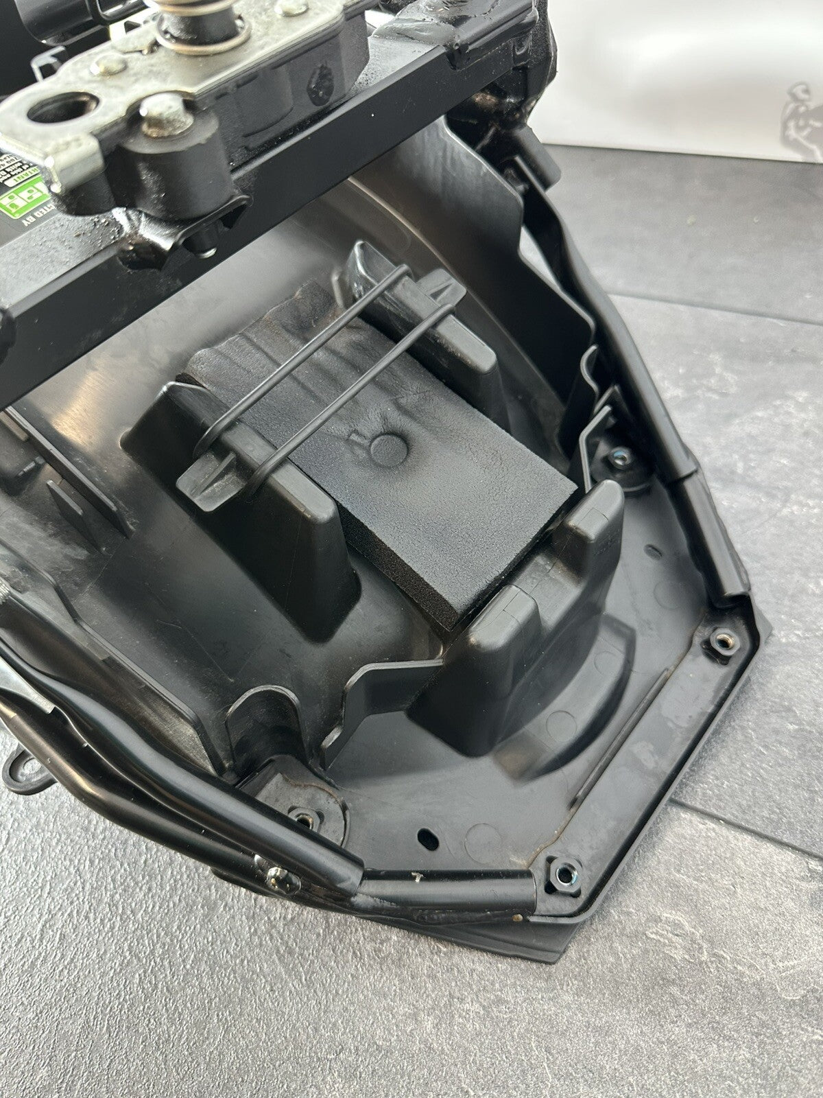 Suzuki GSXR 1300 2016 HAYABUSA Subframe & Undertray Rear Frame 18408 Miles OEM