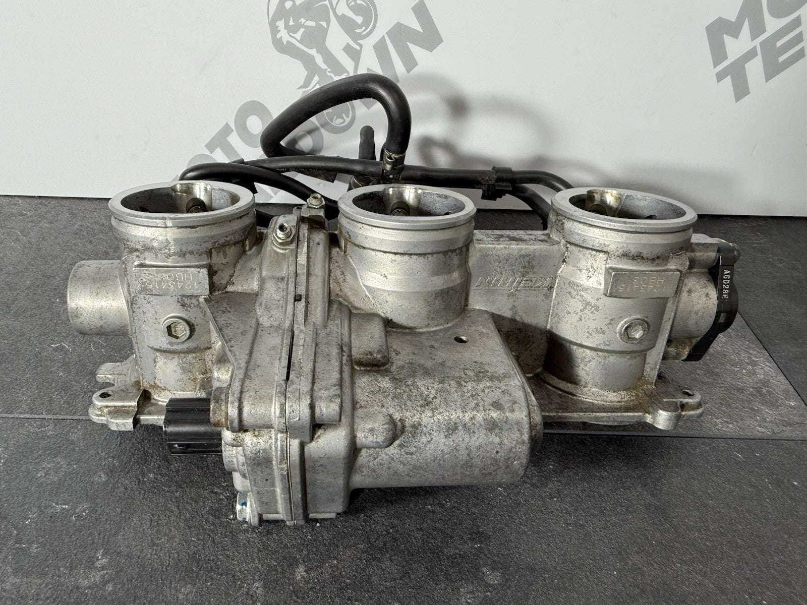 Triumph Street Triple 765 R 2017 Throttle Bodies 18498 Miles 2018-2021 RS OEM