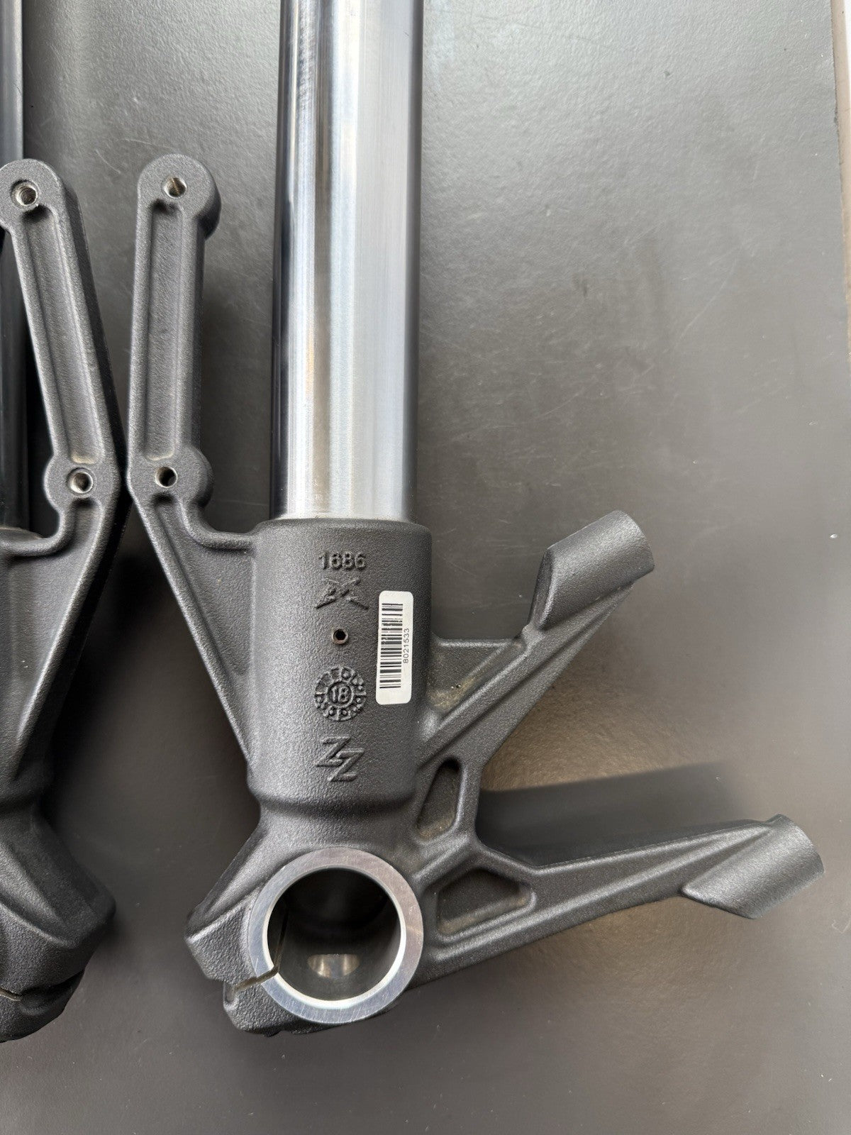Ducati Supersport Lower Fork Leg / Lower Slider 2019 Bottom Fork SPARES REPAIRS