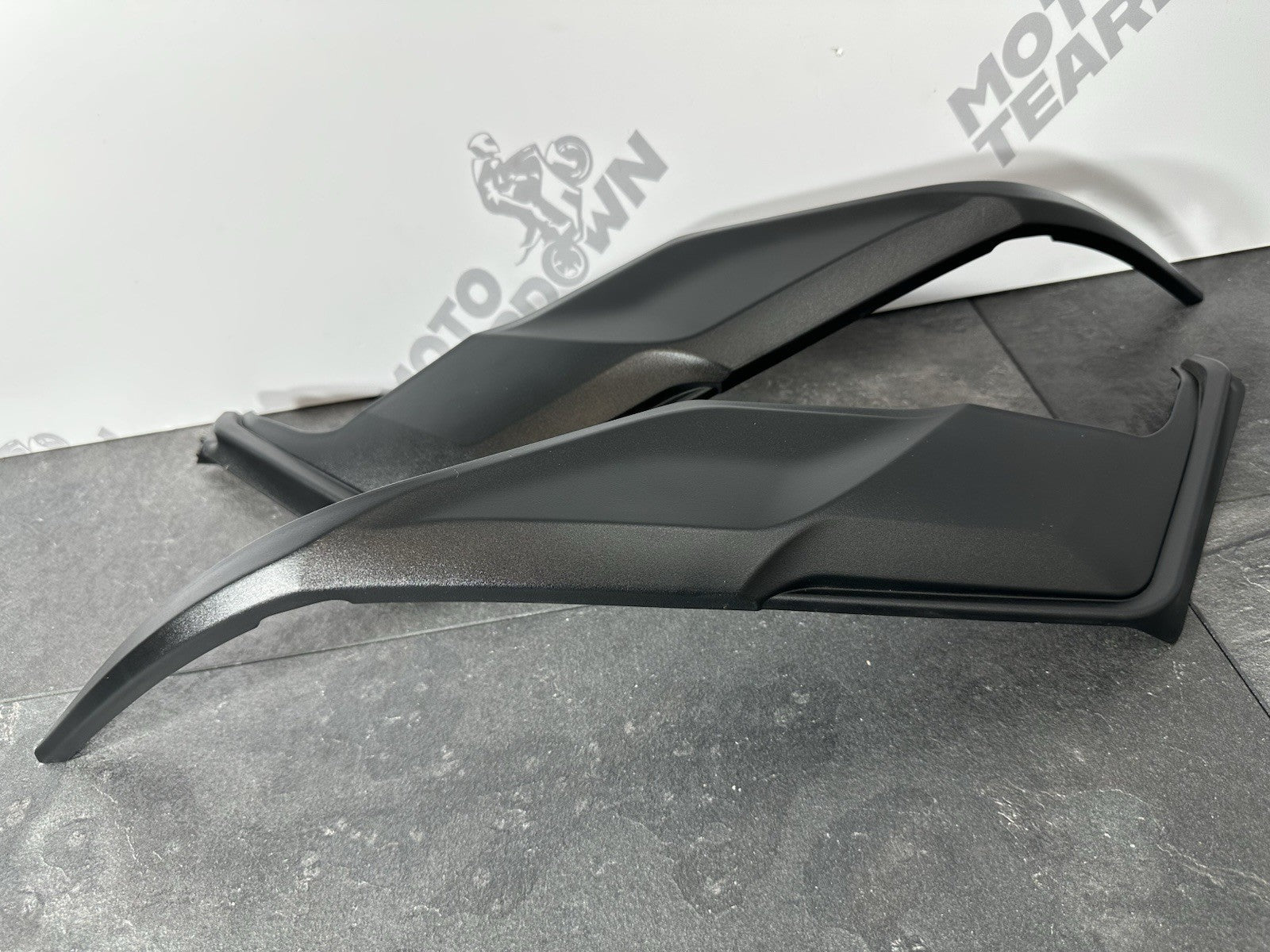 Triumph Street Triple 675 R 2015 Tank Side Panels Inserts Fairing 2013 16470m