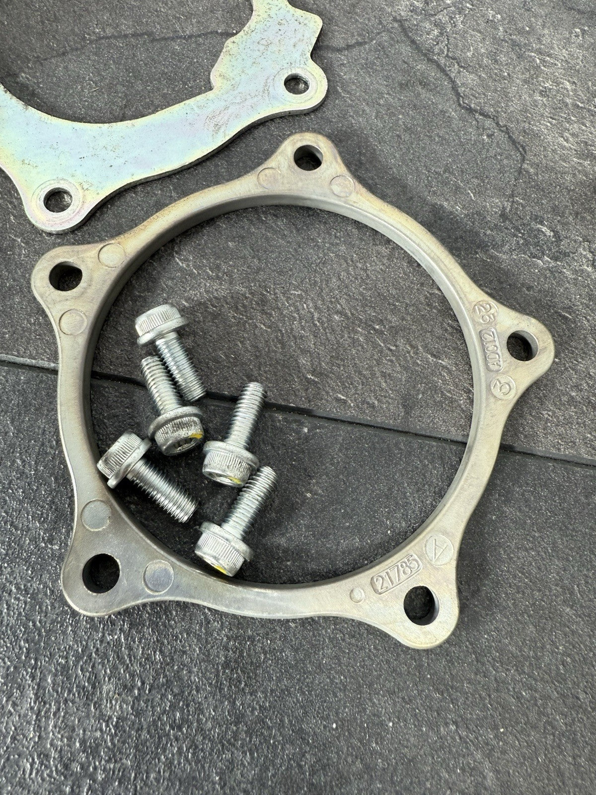 ee854ba3-f1cd-4bf9-b553-631dbed9ca49