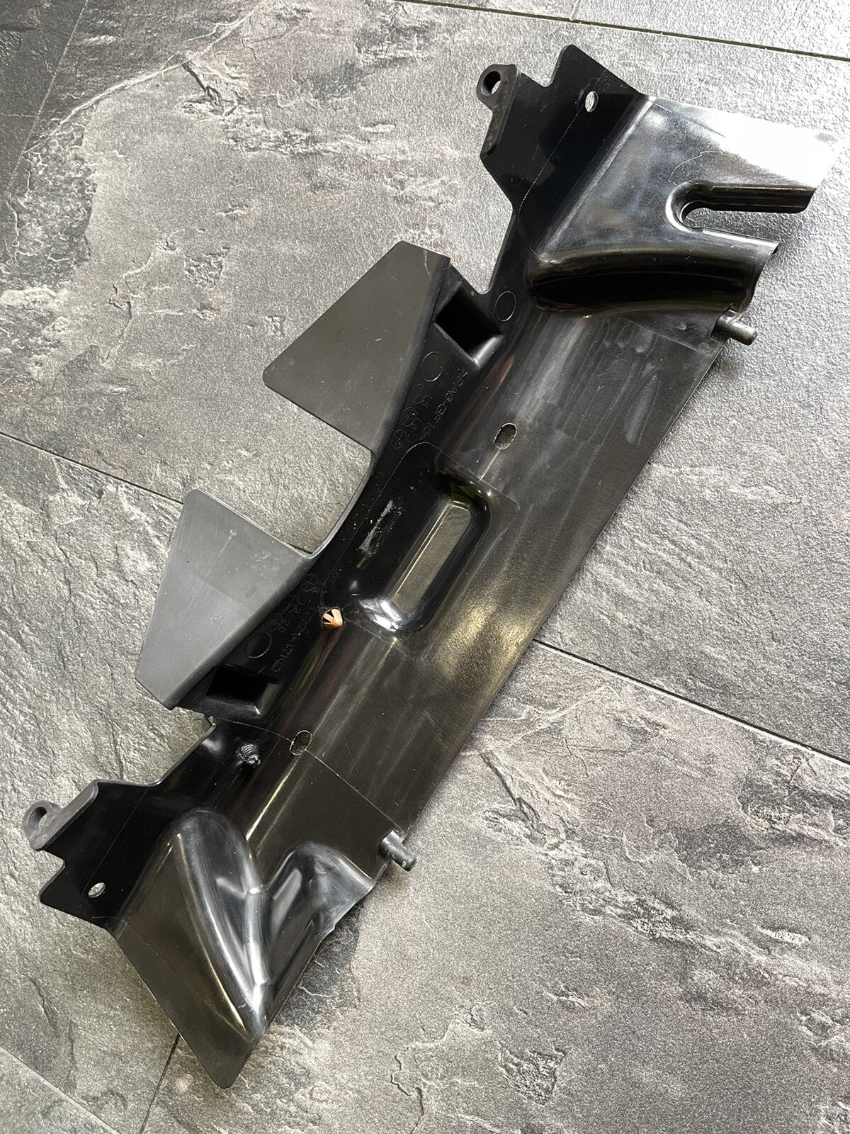 Suzuki GSXR 1000 2017 Engine Splash Guard Rad 2018 AL7 2017-22 Only 5129 Miles
