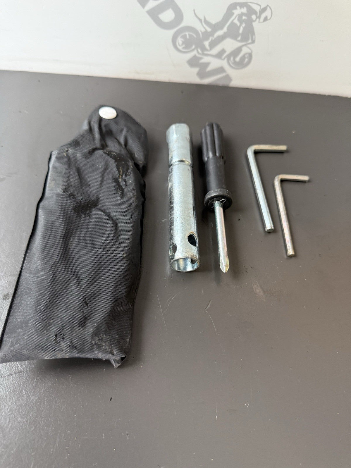 SUZUKI GSXS 125 TOOLKIT Suzuki GSXS 125 Toolkit 2017-2021 GSXS 125 Tool Kit OEM