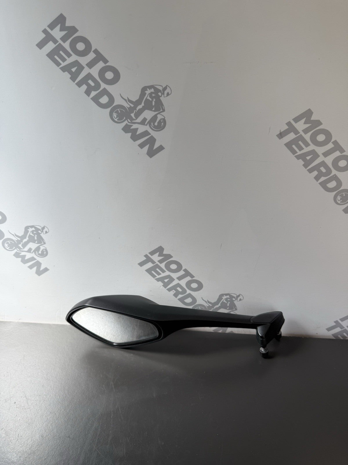 8b0ffb03-aff5-4db9-8de3-34b83279c780