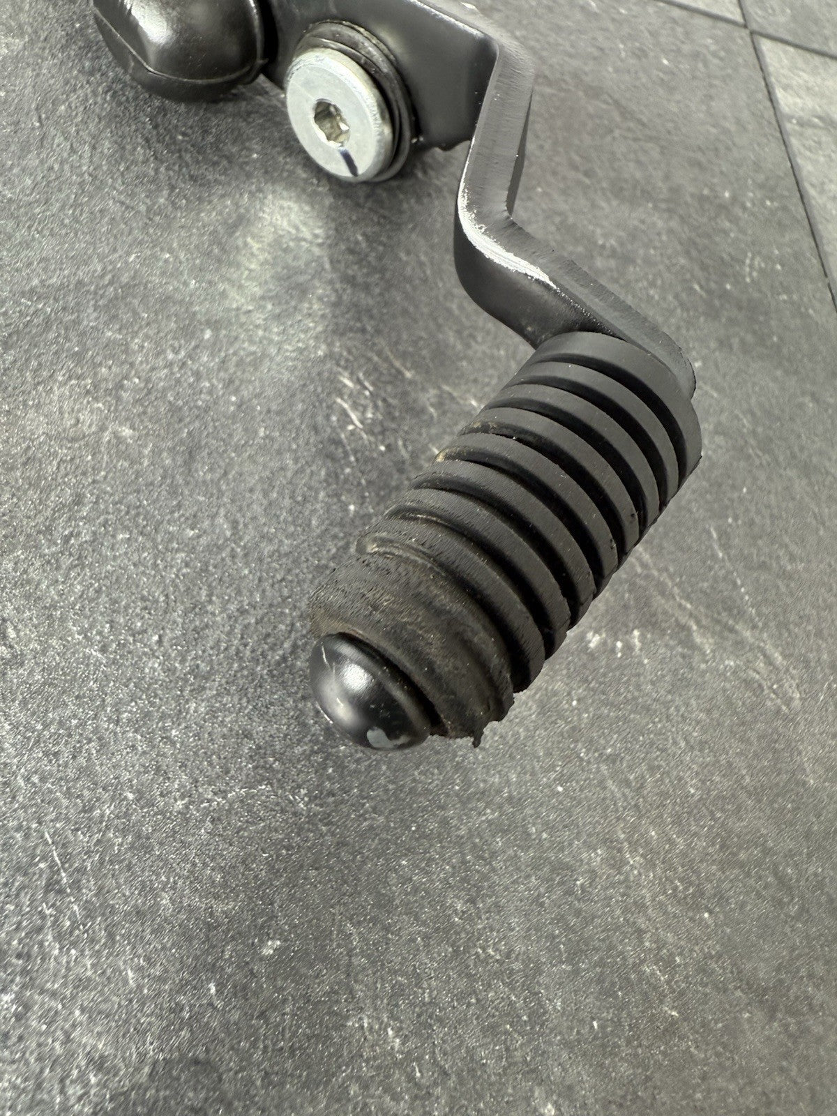 6ea0b204-b80f-4e12-92d2-bc6e1621173b