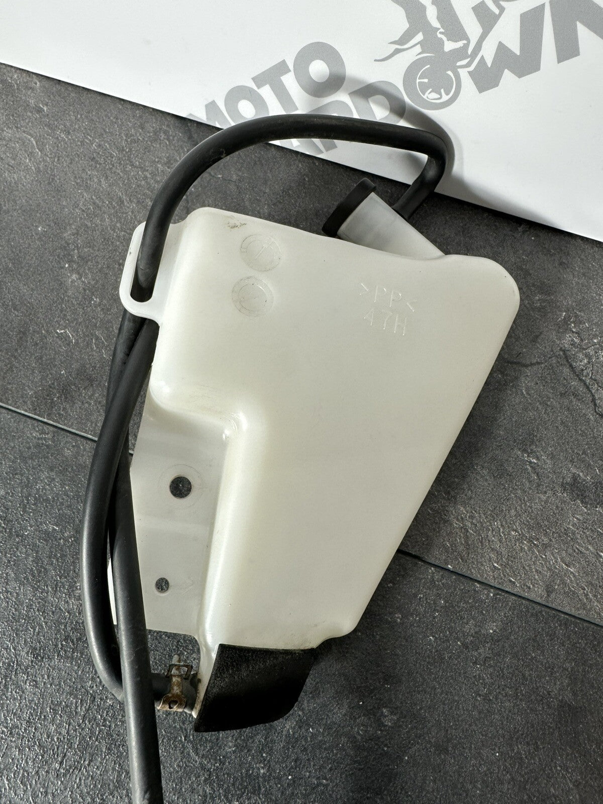 Suzuki GSXR 1000 2014 Expansion Tank Coolant Reservoir 22774 Miles 2009-2016 OEM