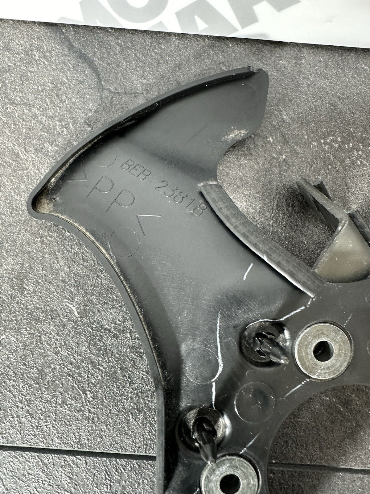 Yamaha R7 690 2024 Lower Yoke Splash Guard Infill Only 1784 Miles 2022 2023 OEM