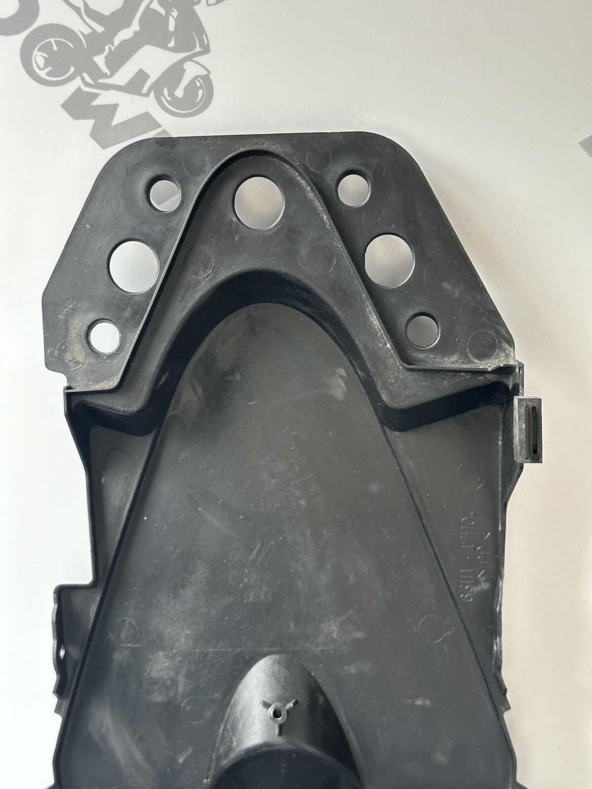 Suzuki GSXR1000 2010 Undertray Rear Back Undertray Under Tray 63111-47HO OEM