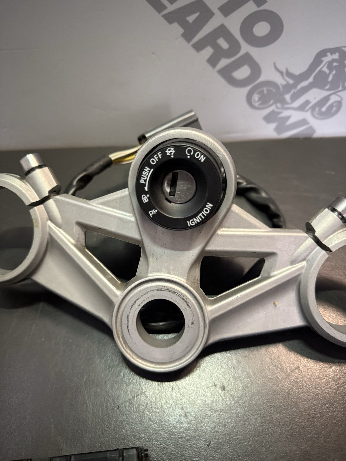 8f8a9990-45d6-4968-8535-3fafc8092fa3