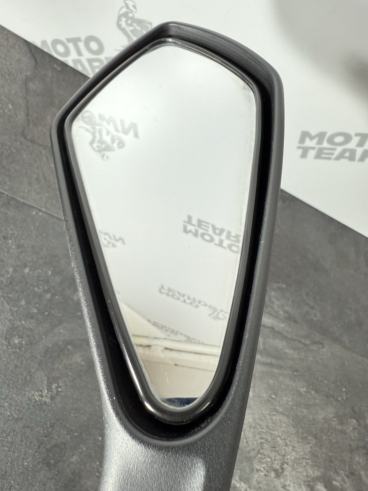 2fafdd07-069c-42fc-b585-a176c91c3c11