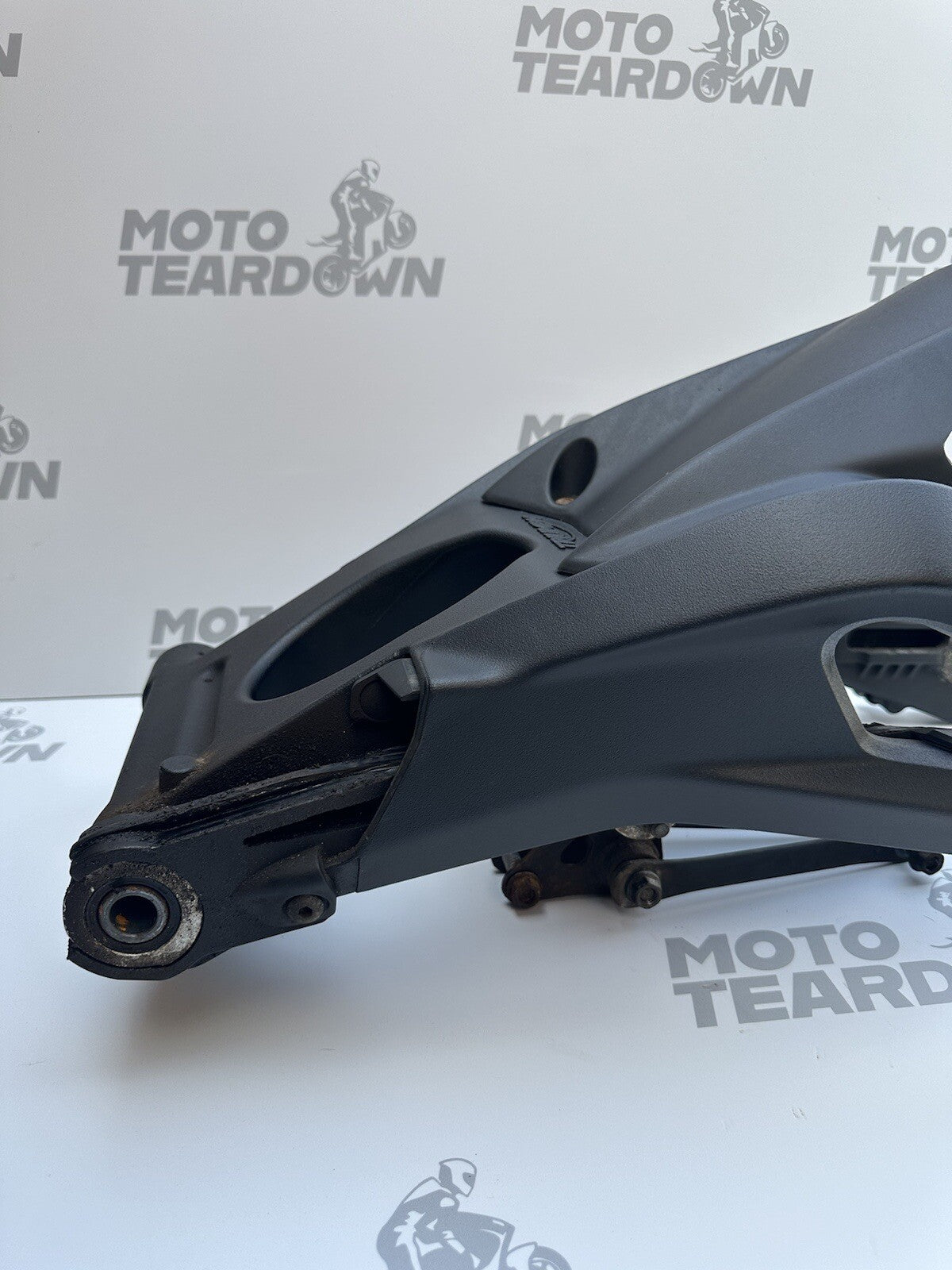 TRIUMPH STREET TRIPLE 765 RS R S REAR SWING ARM T2055605 2017-2019 Swingarm