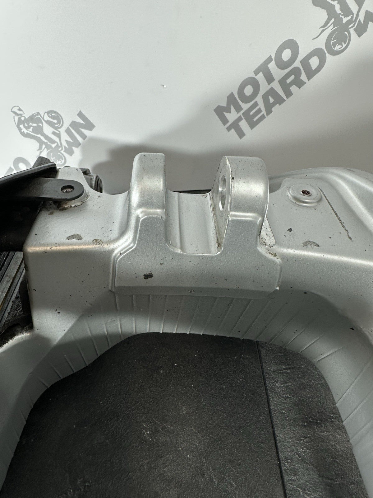 Aprilia RS660 2021 Swingarm Swinging Arm Rear Frame 6220 Miles 2022-2025 OEM