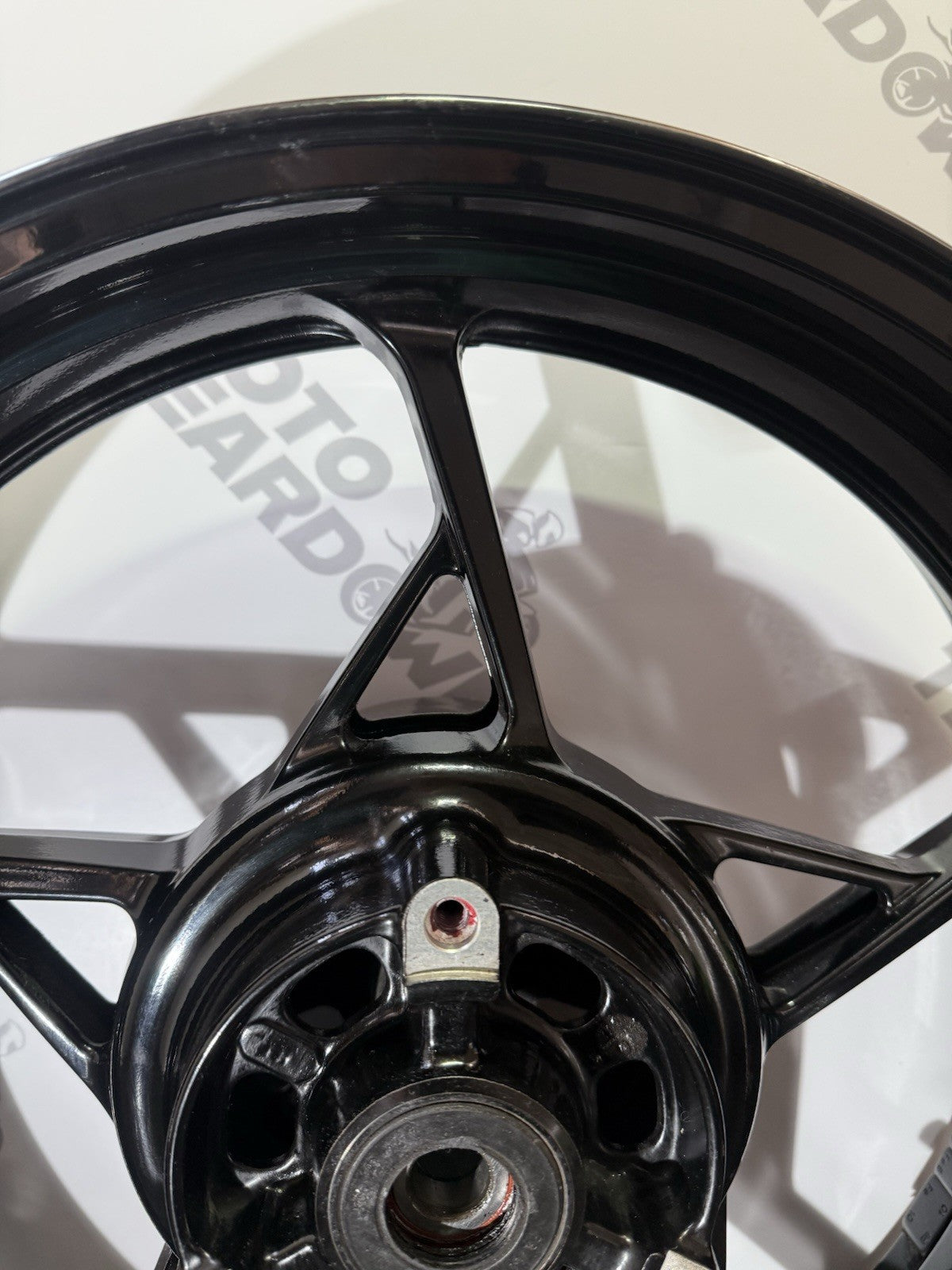 5b7f2eed-0b69-4034-97cc-f89981bc8884