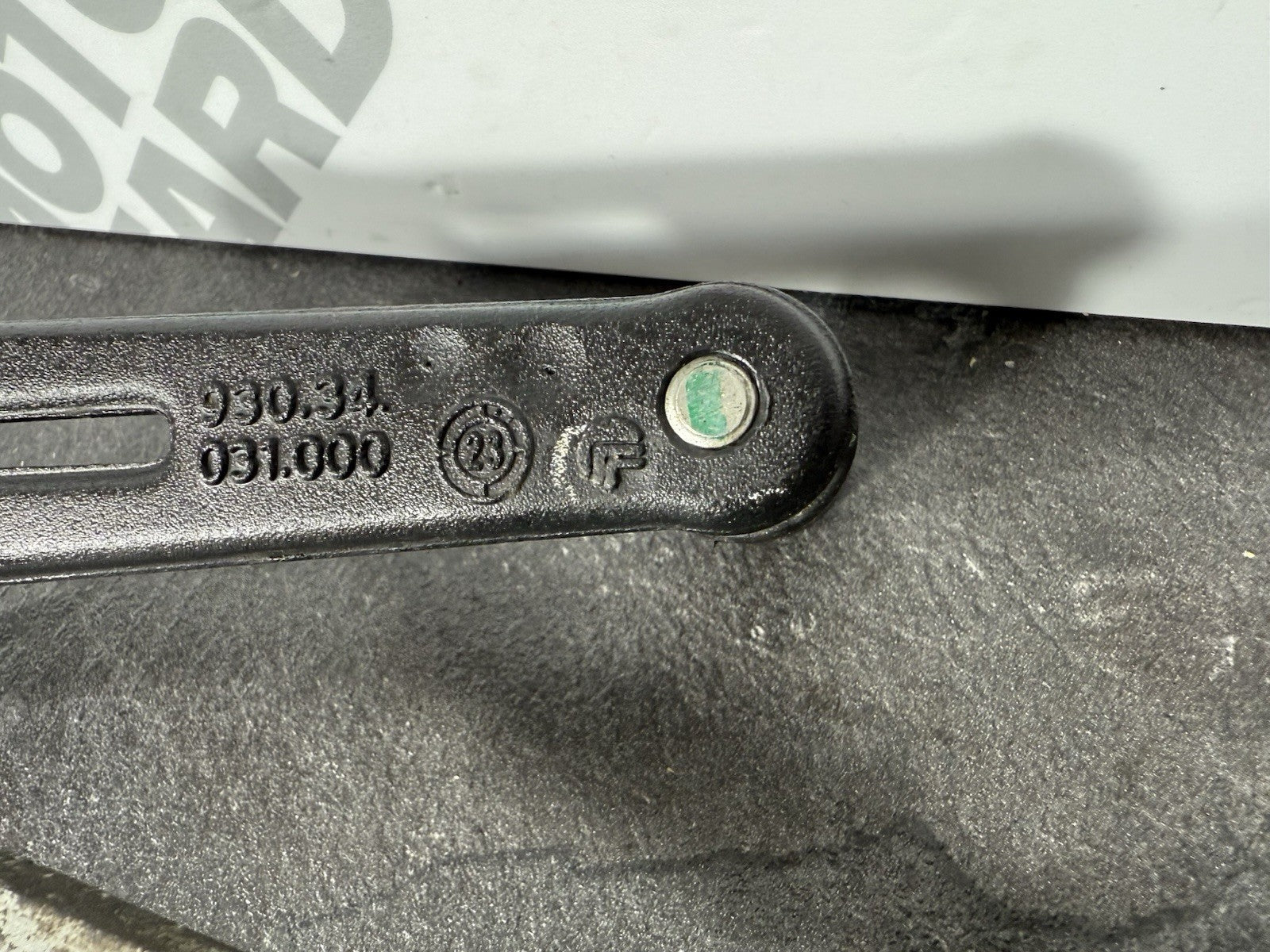 77f9d9c4-377f-401c-8b4e-961f43f0693c