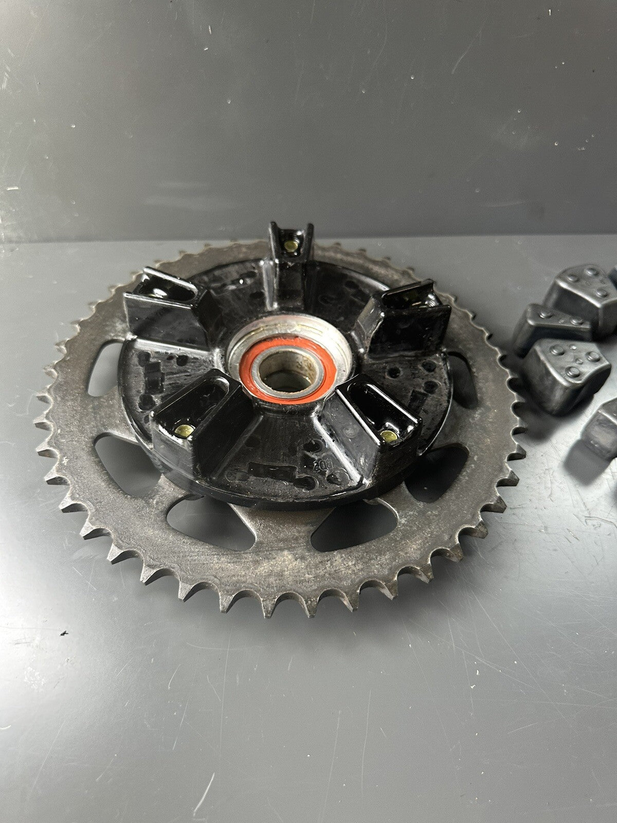 YAMAHA MT-09 SP Rear Hub & Sprocket With Cush Drives 2022 MT09 SP Rear Sprocket