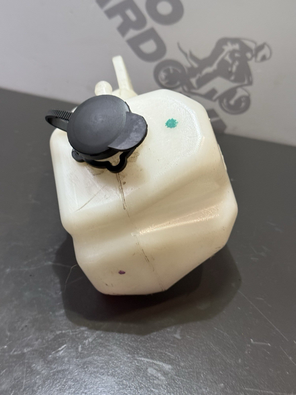 7933b2b8-7cf7-4bb6-86b6-bb397e171b44