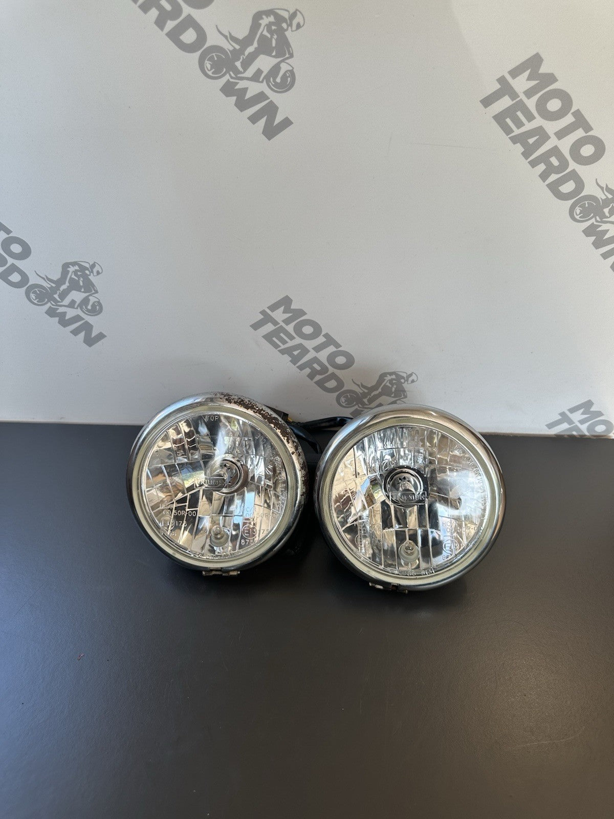 TRIUMPH STREET TRIPLE 675 675R HEADLIGHTS 675 Headlights OEM 2007-2011 8382miles