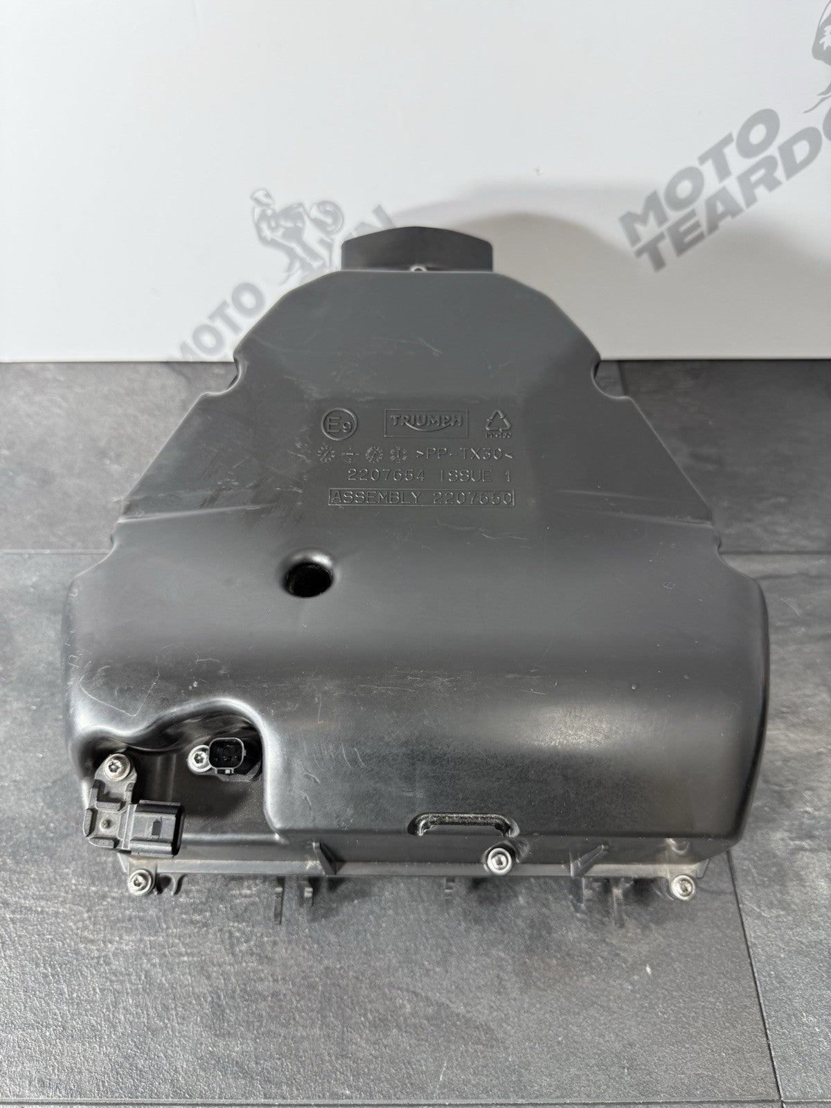 Triumph Street Triple 765 RS 2021 Airbox Filter Housing 21650 Miles 2020-2022