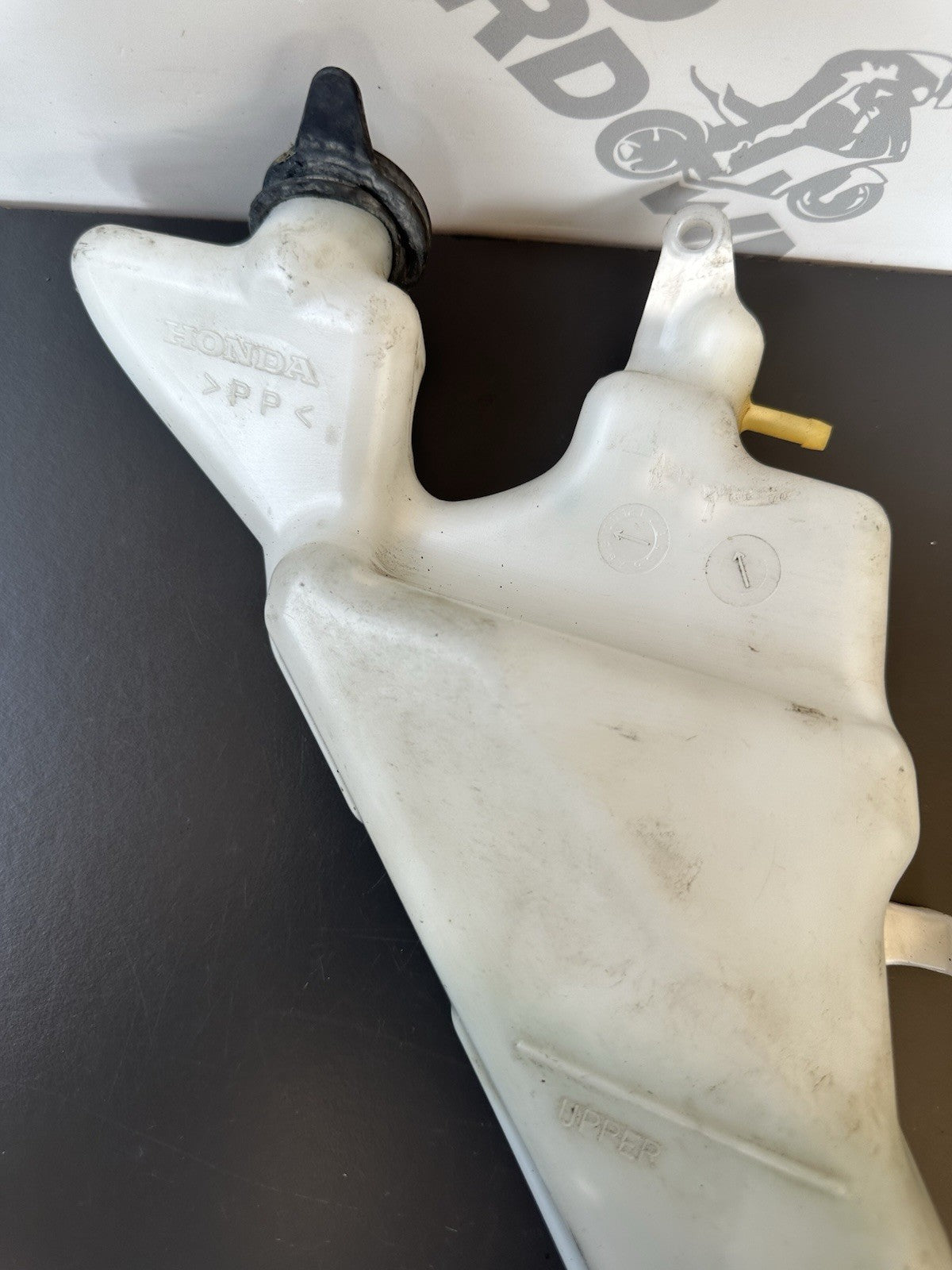 HONDA CBR 1000RR FIREBLADE EXPANSION BOTTLE COOLANT 2004 2005 RR4 RR5 Coolant