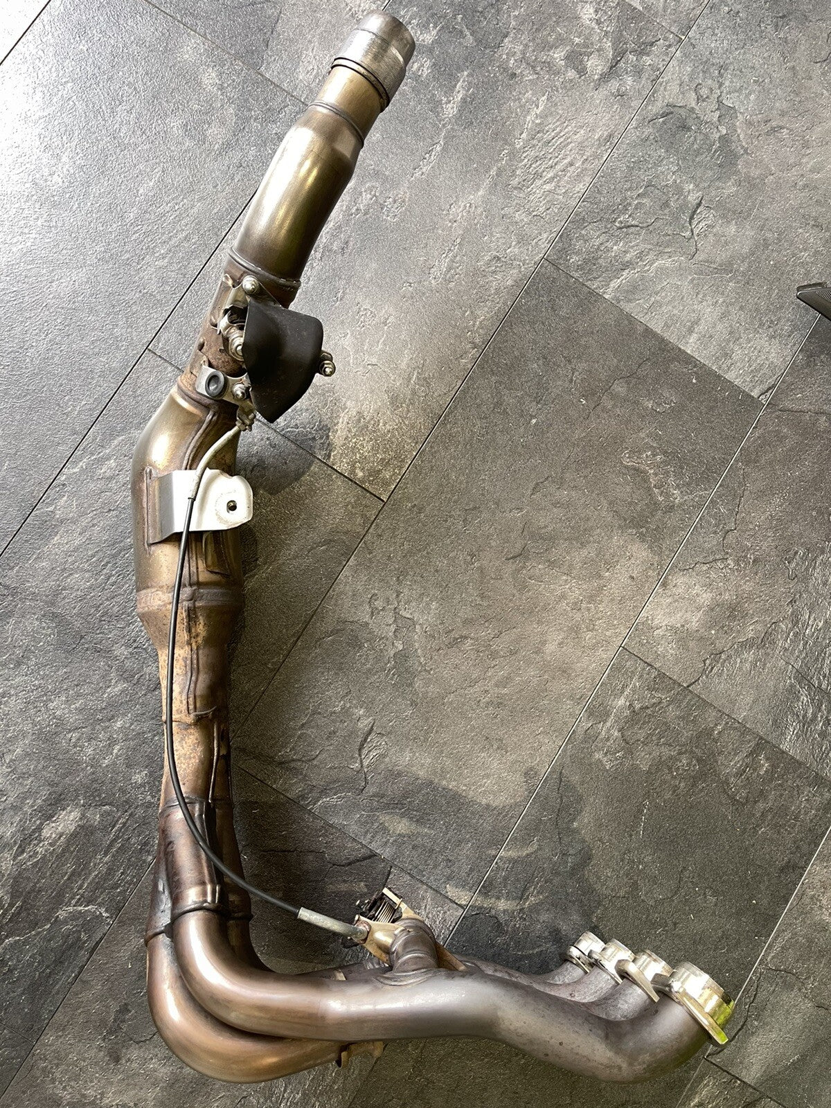 Suzuki GSXR 1000 2017 Downpipes Exhaust Cat 2018 AL7 2017-22 Only 5129 Miles