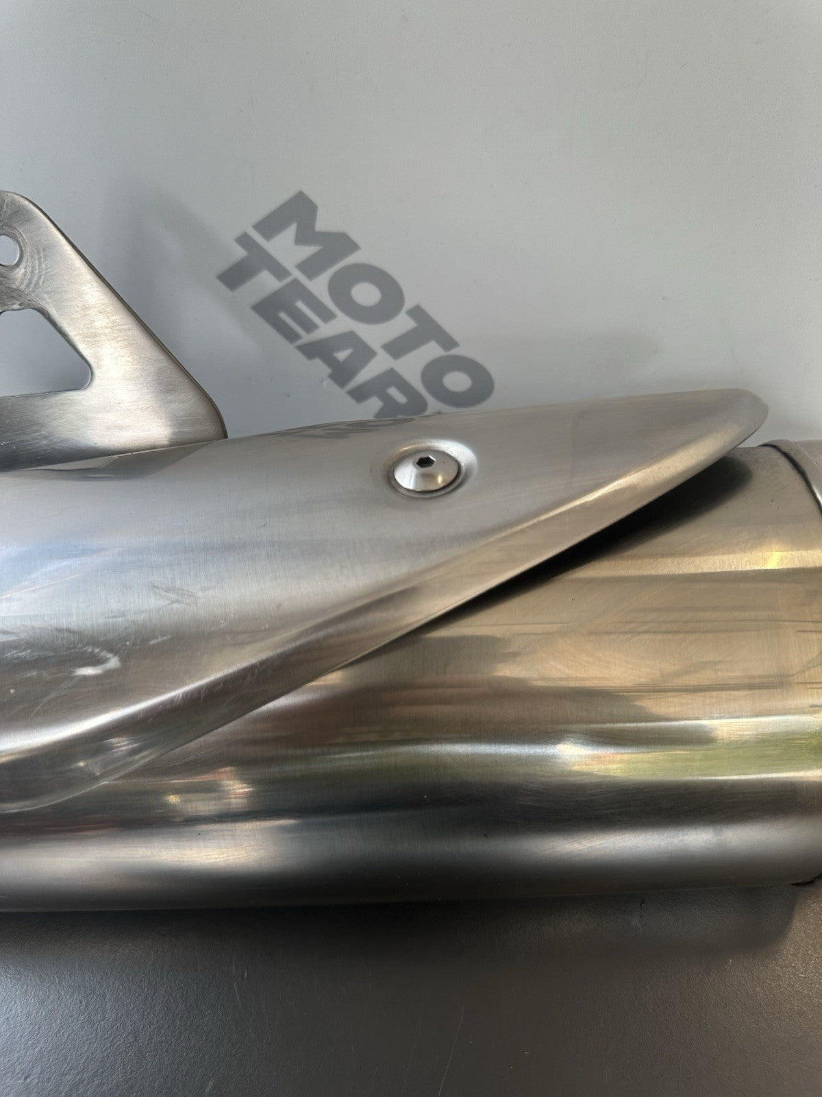 TRIUMPH STREET TRIPLE 675 LEFT EXHAUST SILENCER 2007 - 2011 2200832 LT EXHAUST