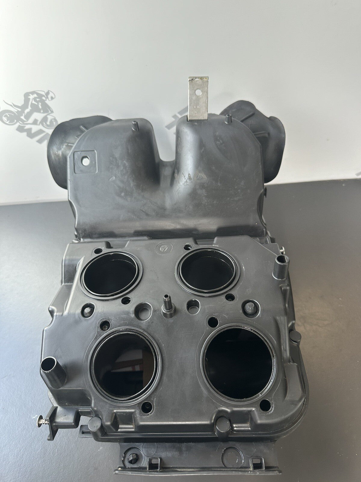 APRILIA TUONO V4 1100 FACTORY AIR BOX, Air Box 2017 OEM Air Box And Filter