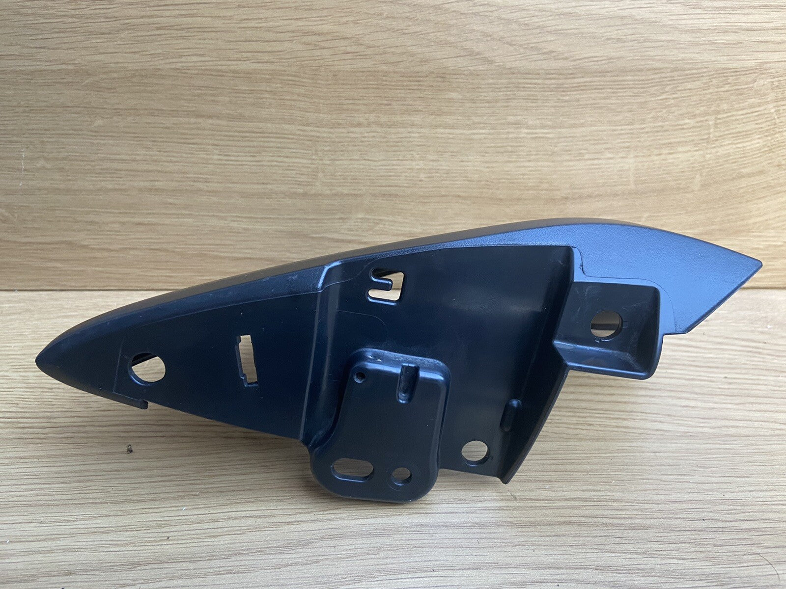 TRIUMPH STREET TRIPLE 765 R LH Left Rad Cowl Inner T2309049 OEM
