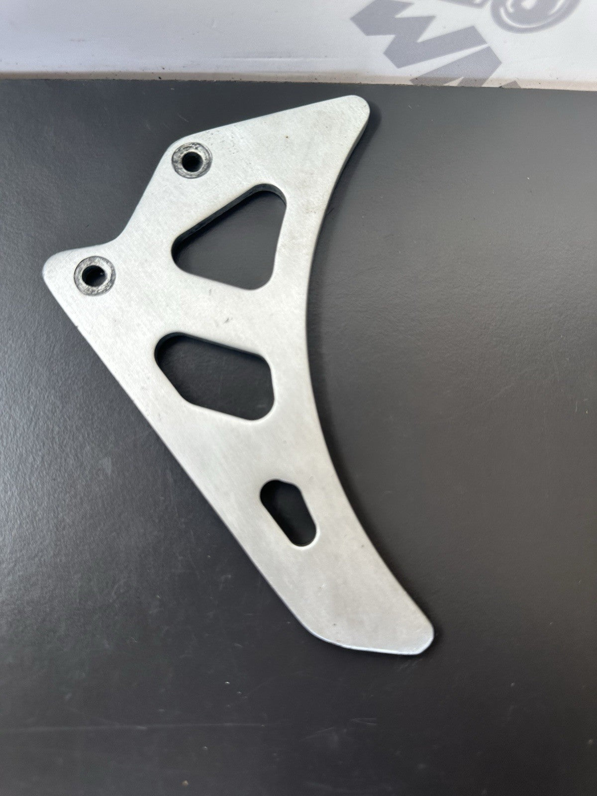 Triumph Speed Triple 1050 2011-2015 Chain Alloy Chain Guard Chain Guard OEM