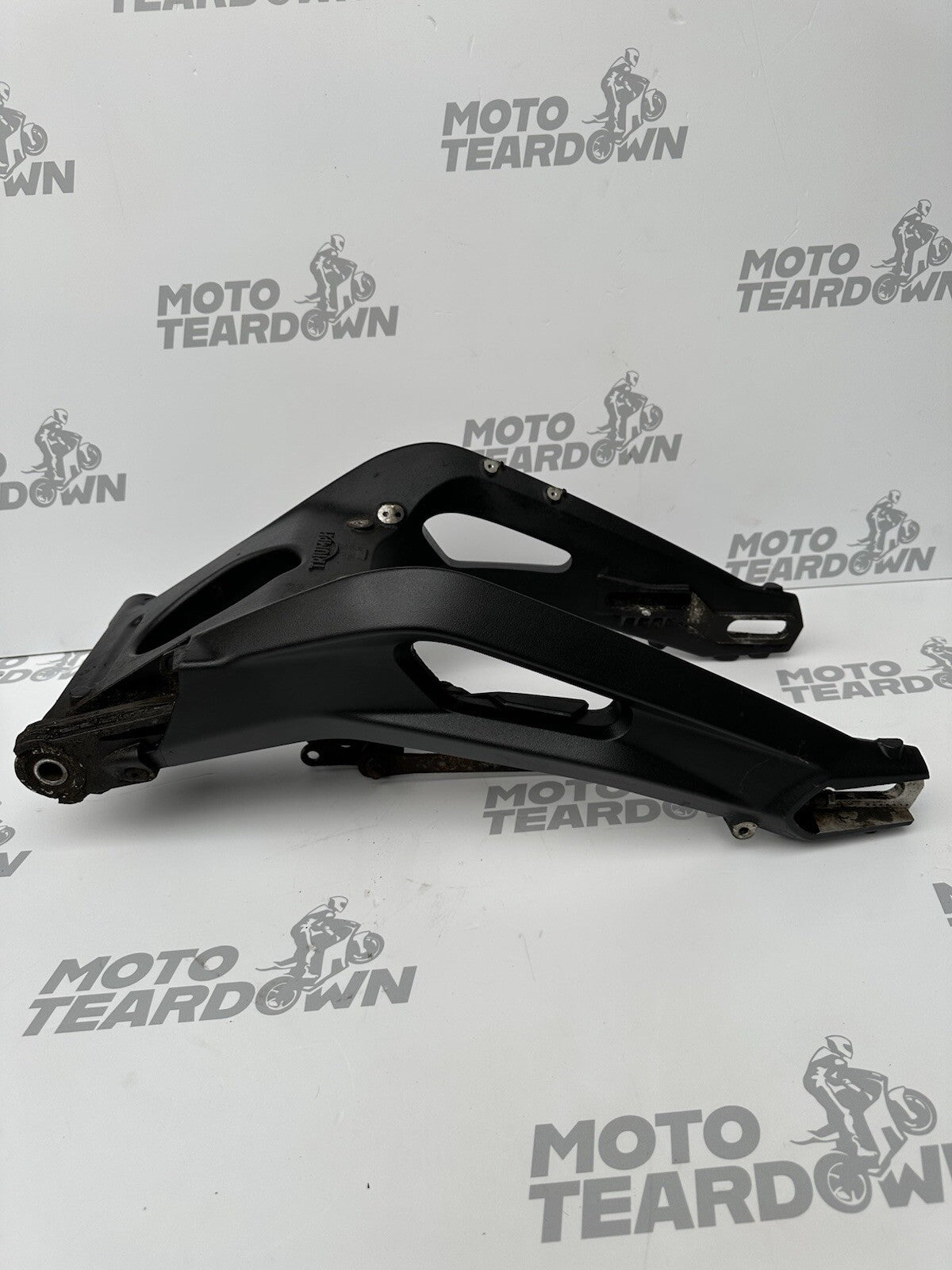 TRIUMPH STREET TRIPLE 765 RS R S REAR SWING ARM T2055605 2017 - 765 Swing Arm