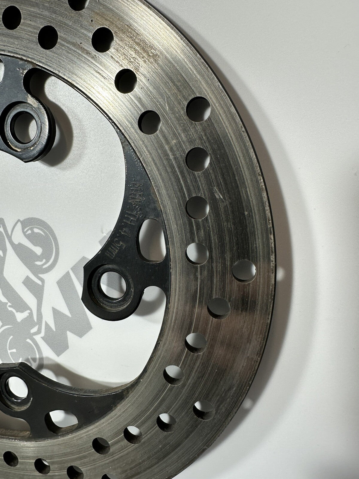 Suzuki GSXR 1000 2014 Rear Brake Disc Rotor Disc 22774 Miles 2009-2016 OEM
