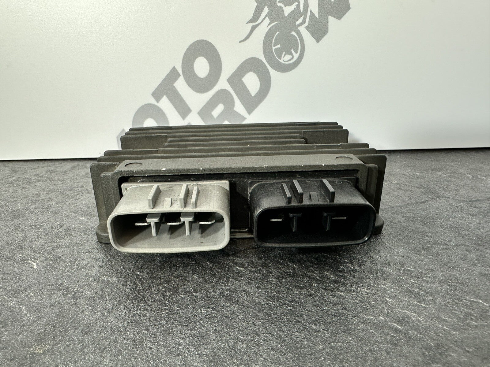 Aprilia Tuono V4 1100 2021 Regulator Rectifier 6606 Miles 2022-2024 OEM