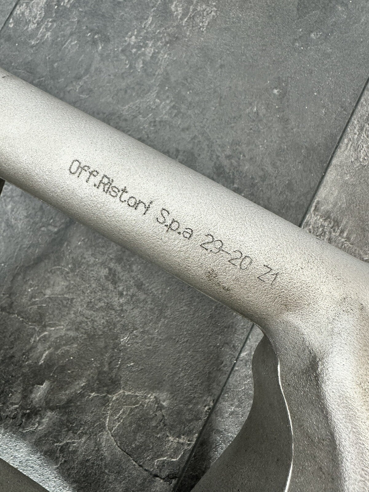 Aprilia Tuono V4 1100 Factory 2020 Swingarm Swinging Arm 6889 Miles OEM 2019