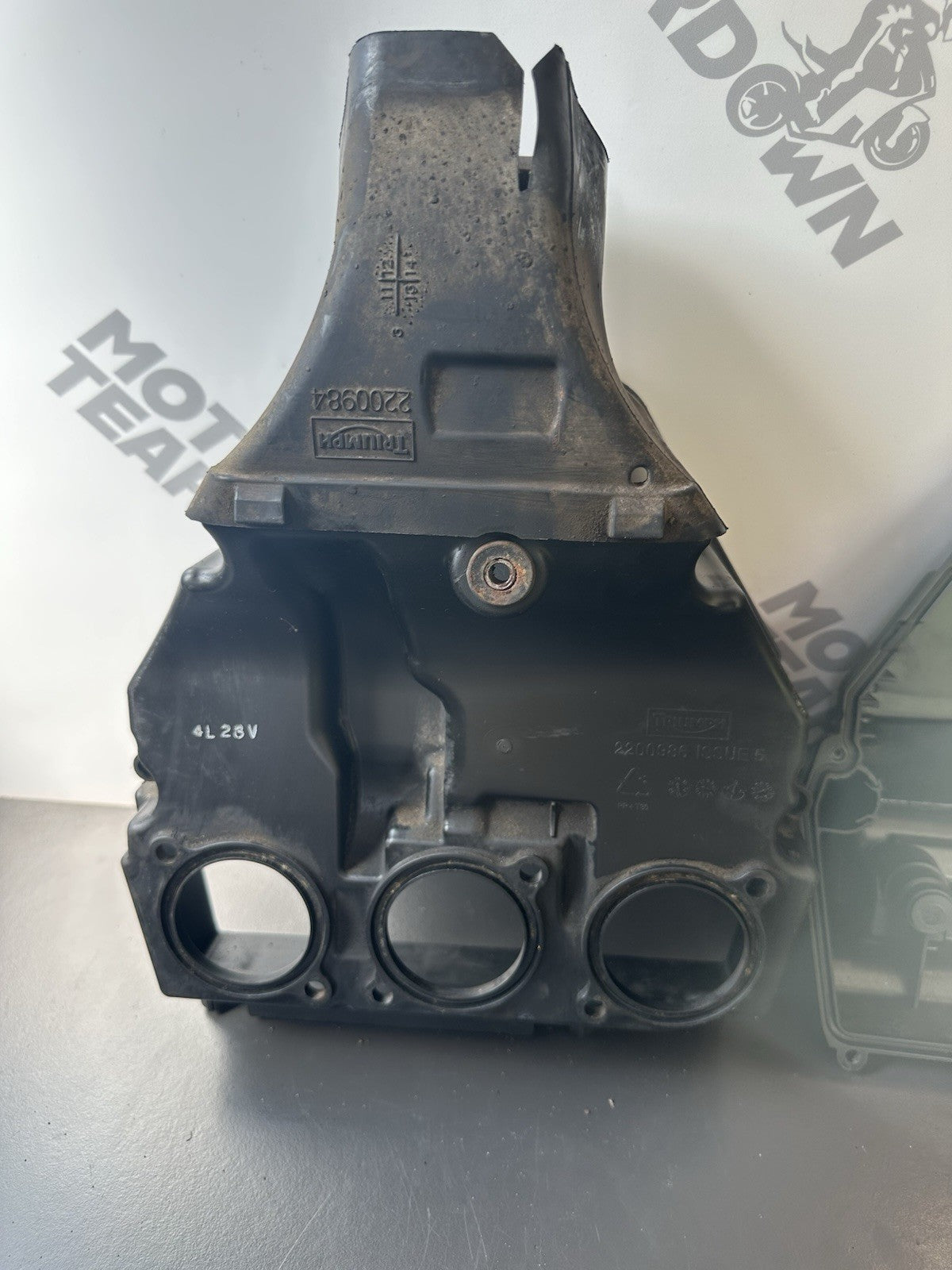 Triumph Street Triple 675R 2015 Airbox & Air Filter 2013-2016 OEM 675R Air Box