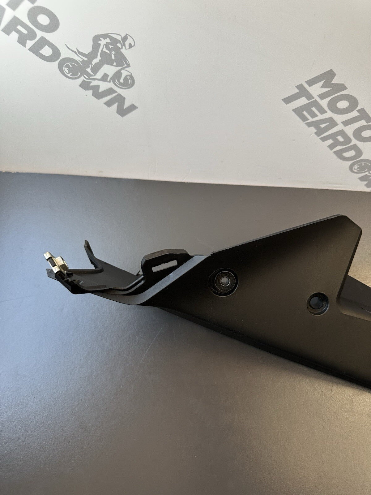 KTM 125 Duke right hand inner fairing panel 2024-2025 RT Inner Panel BROKEN CLIP